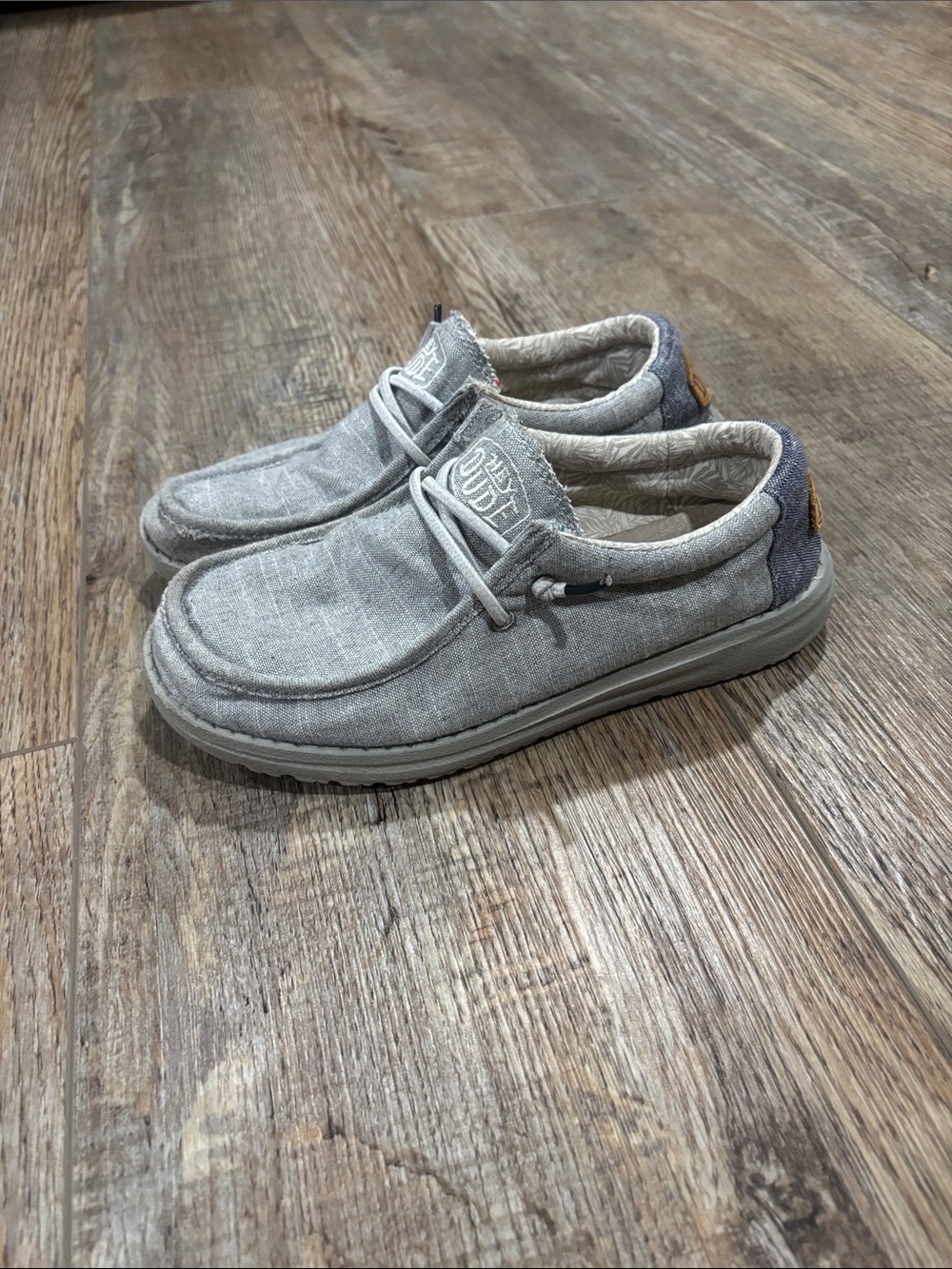 Boys Hey Dude Wally Youth, color Steel, size Y5.